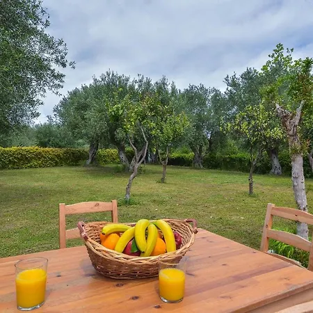 Hébergement de vacances Ema The Red House Potamion